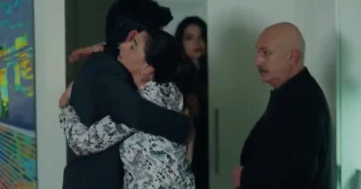 Endless Love: Scoperta scioccante del ritorno di Soydere alla sua ex! Imperdibile colpo di scena!