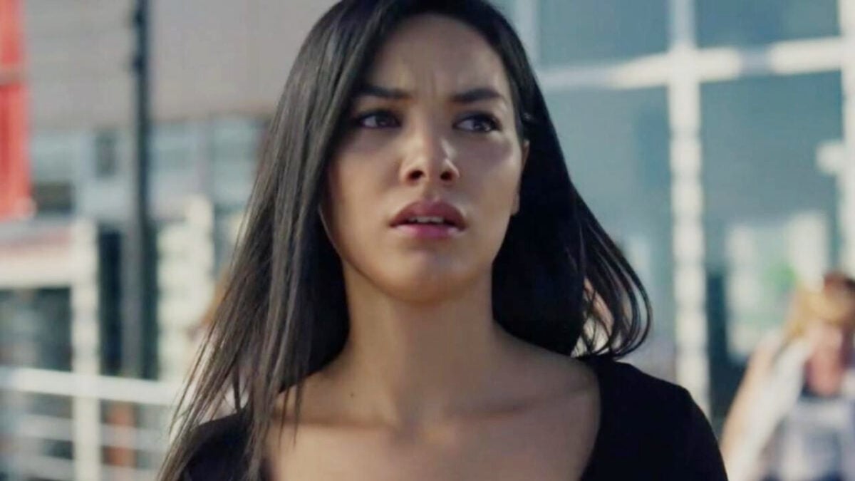 Endless Love: Zeynep cacciata di casa! Scopri cosa succederà nel prossimo episodio! Pettegolezzi e colpi di scena imperdibili!