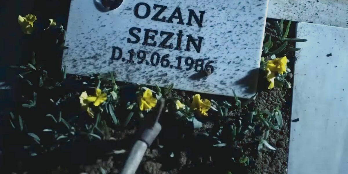 Endless Love news: Hakan fa una scoperta sconvolgente! La tomba di Ozan è misteriosamente vuota! Cosa sta succedendo?