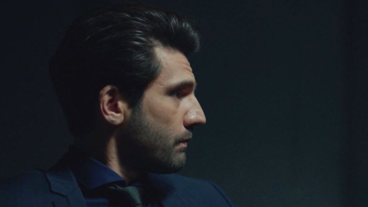 Endless Love Anticipazioni 26 novembre 2024: Emir si trova in una situazione di grande rischio, la tensione sale e il destino dei protagonisti è appeso a un filo.