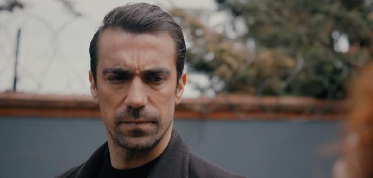 My Home My Destiny anticipa la puntata del 5 novembre 2024 in cui Cengiz interviene per salvare Mehdi da una situazione critica.