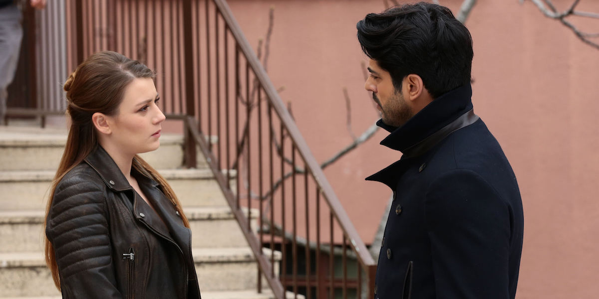 Endless love, anticipazioni 23 novembre: Kemal si confronta con ricordi sfocati che lo tormentano, mentre il suo destino si fa sempre più incerto.
