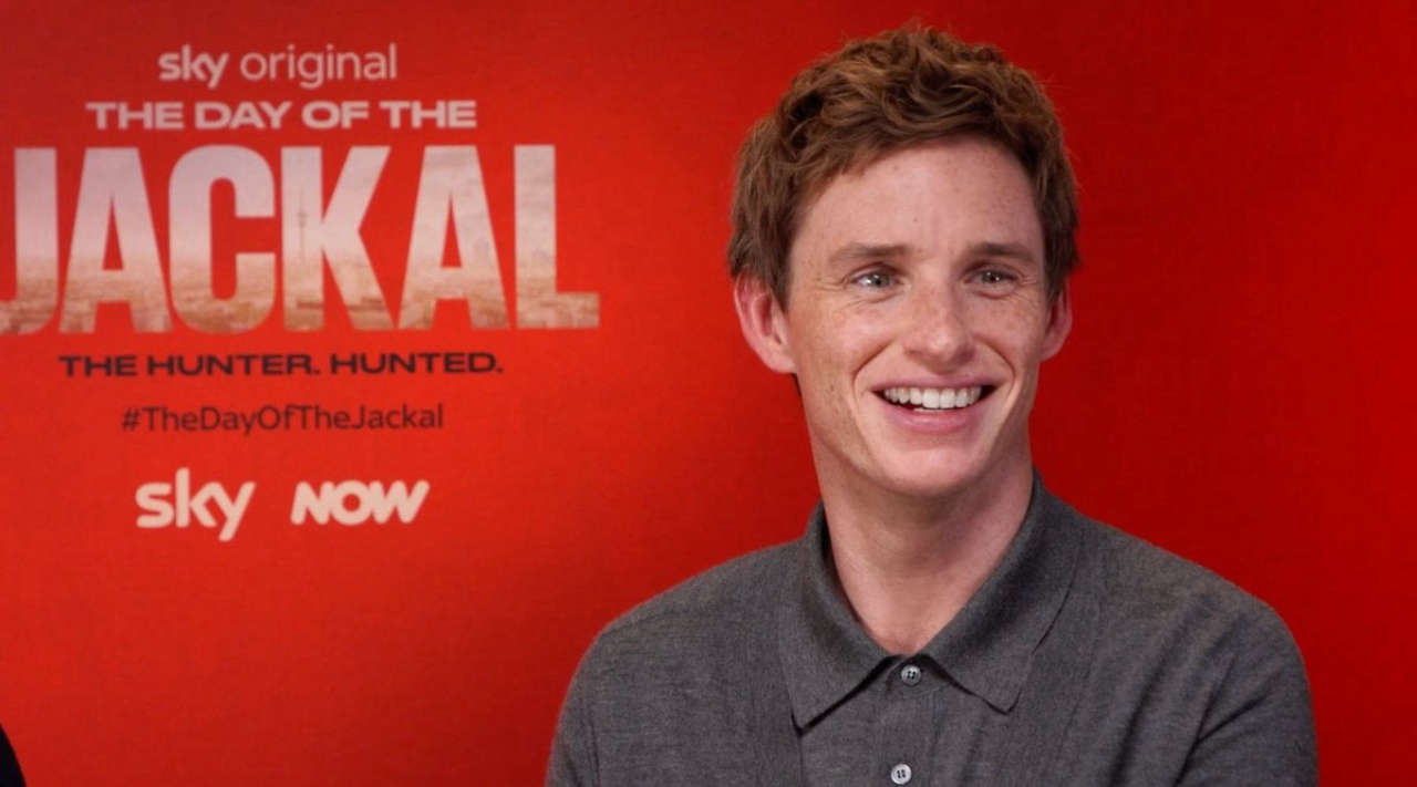 The Day of the Jackal: intervista esclusiva con Eddie Redmayne e Lashana Lynch