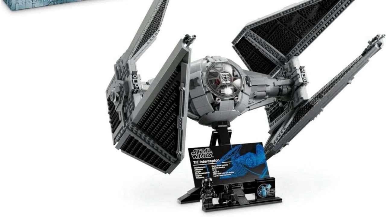 Star Wars TIE Interceptor: il set LEGO in offerta su Amazon