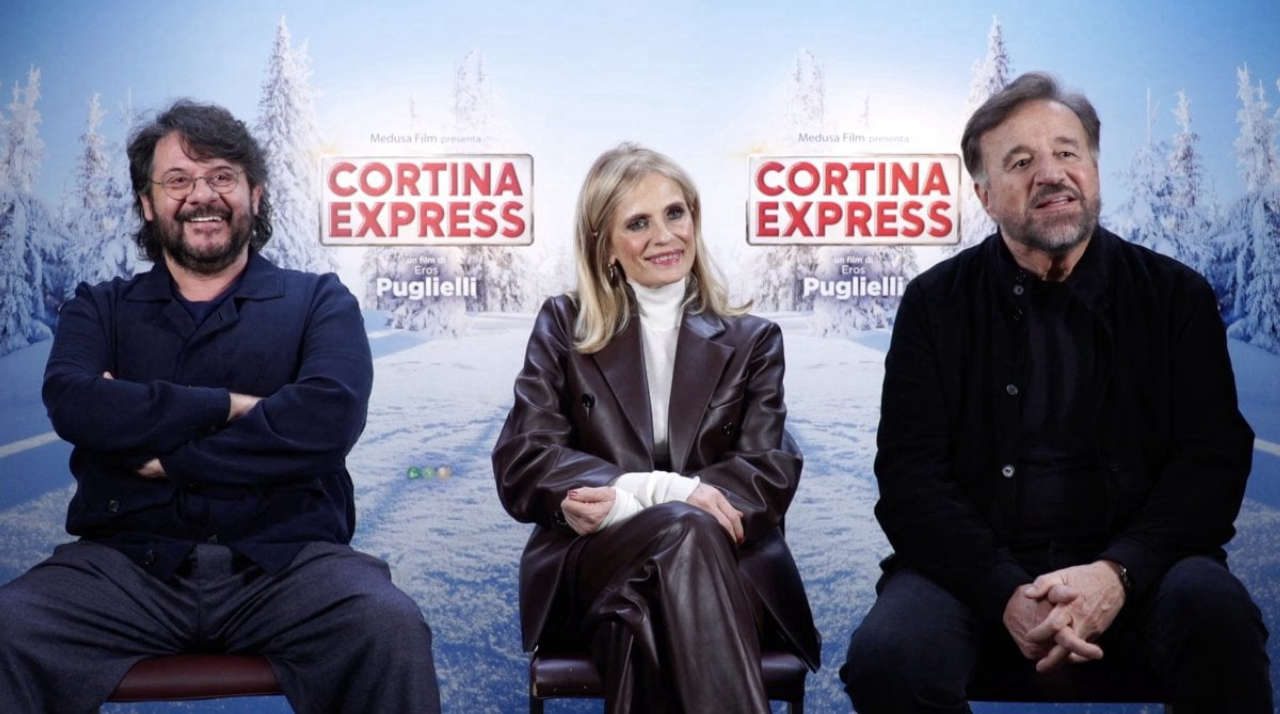 Cortina Express presenta un’intervista con Christian De Sica, Lillo e Isabella Ferrari.