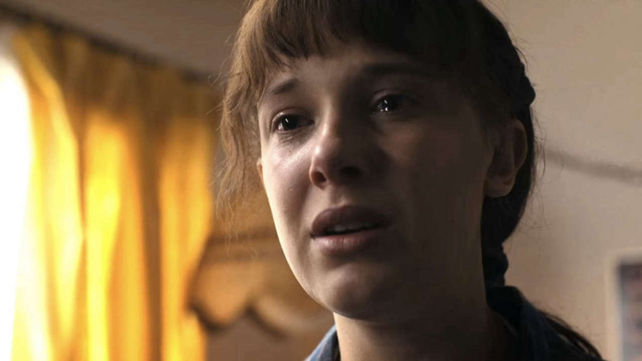 Stranger Things, Millie Bobby Brown in lacrime per una lettera d’addio: non si sente pronta a salutare.