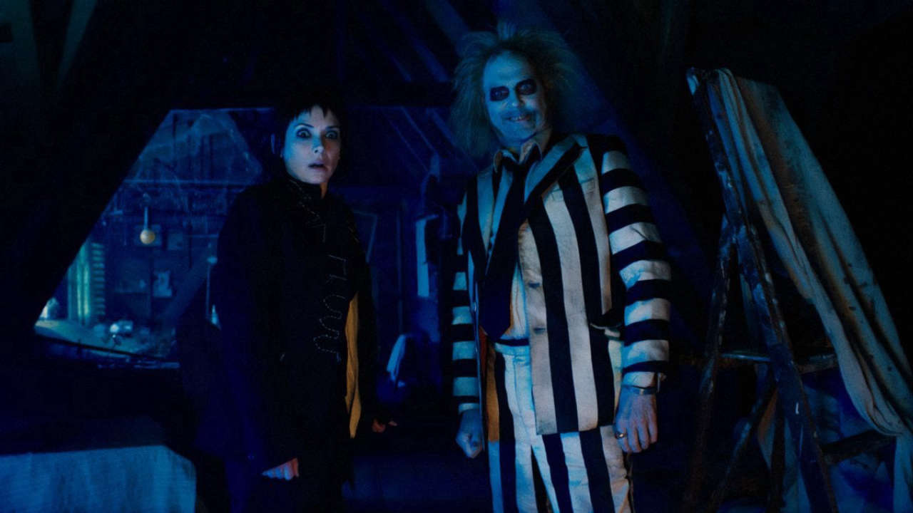 Beetlejuice Beetlejuice: in arrivo una steelbook 4K UHD che si illumina al buio per il grande ritorno di Tim Burton