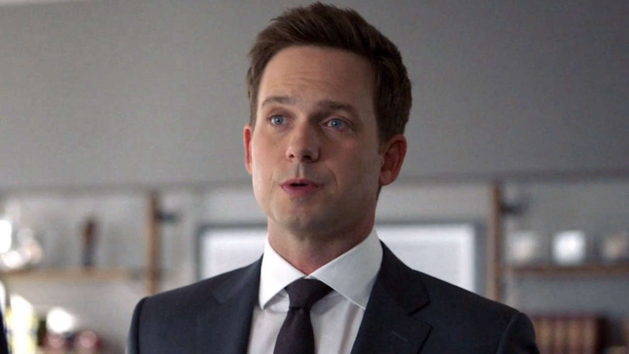 Suits L.A.: Patrick J. Adams condivide le sue riflessioni sul possibile ritorno nel ruolo di Mike Ross