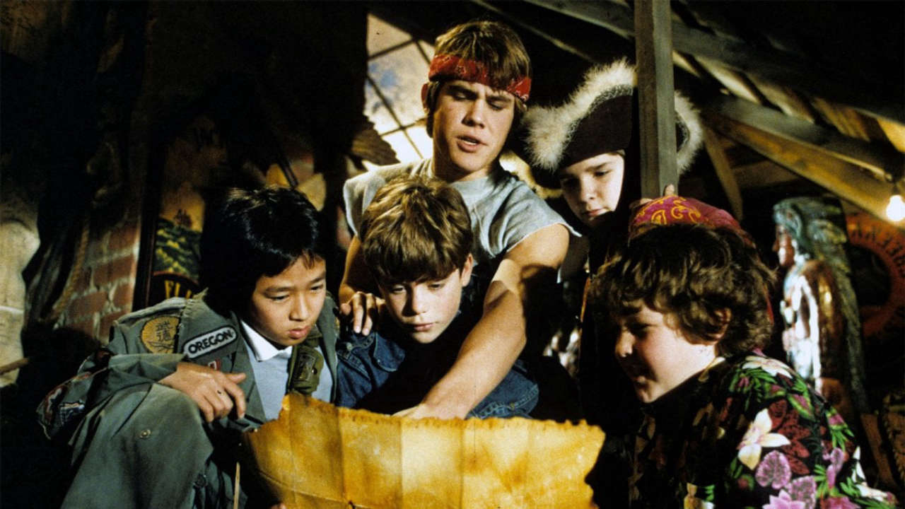 Goonies 2 e Gremlins 3 sono attualmente in fase di sviluppo presso Warner Bros.