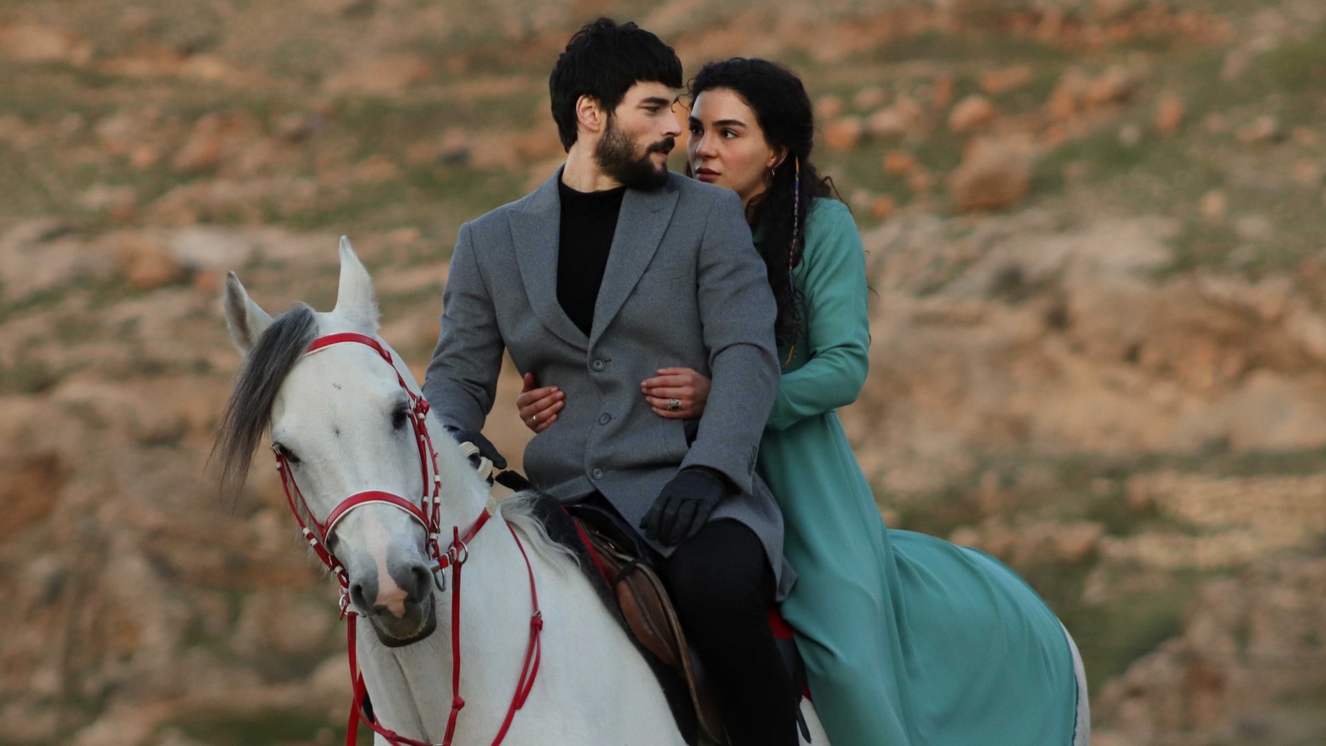 Hercai inizia la sua ultima stagione: una trama avvincente dove l’amore trionfa sulla vendetta. emozioni intense ci aspettano nel finale di questa storia appassionante.