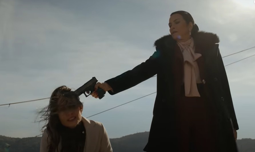 Tradimenti in arrivo. Mualla decide di far catturare Zelis, scatenando una serie di eventi drammatici nella soap. Tensione e colpi di scena assicurati.