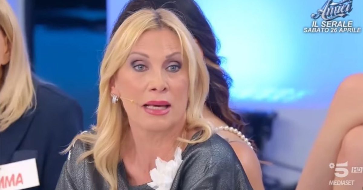 U&D, dal 5 al 9 maggio: Sabrina colpisce Guido con uno schiaffo, mentre Francesca decide di abbandonare il programma.