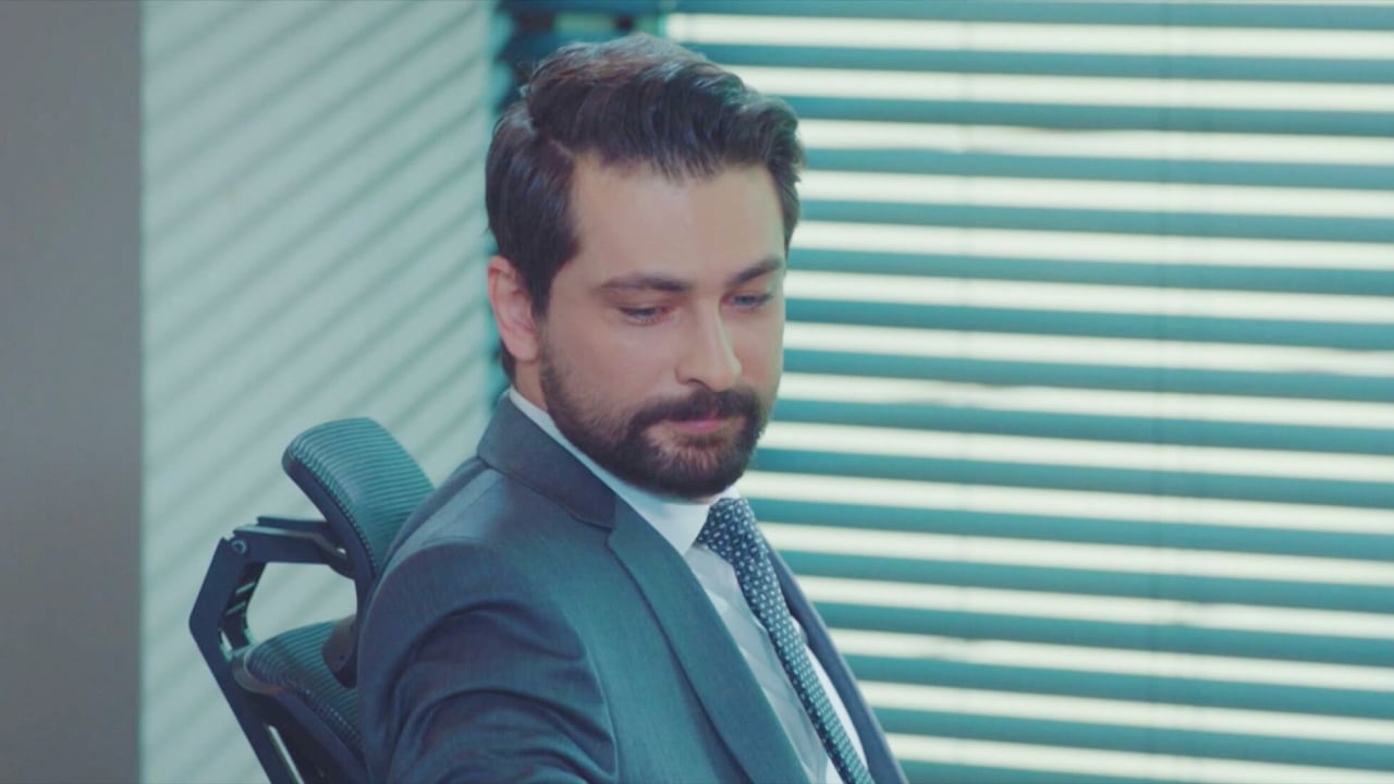 Forbidden Fruit Anticipazioni 24 luglio 2025: Alihan accusa un malore. Scopri i motivi dietro questo imprevisto colpo di scena!