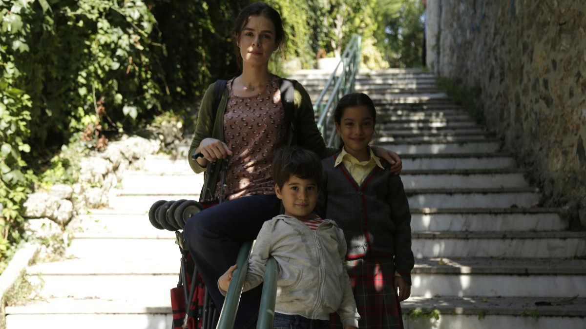 La forza di una donna anticipazioni dal 7 all’11 luglio: Bahar si batte con determinazione contro la malattia.
