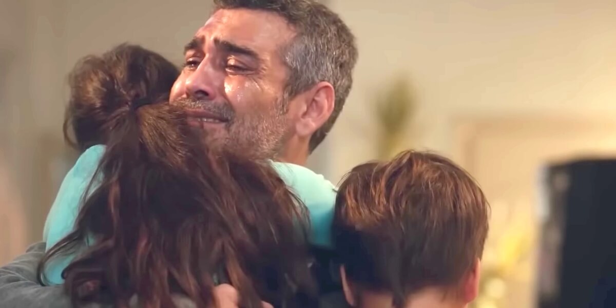 Anticipazioni La forza di una donna: Sarp riabbraccia finalmente Doruk e Nisan!