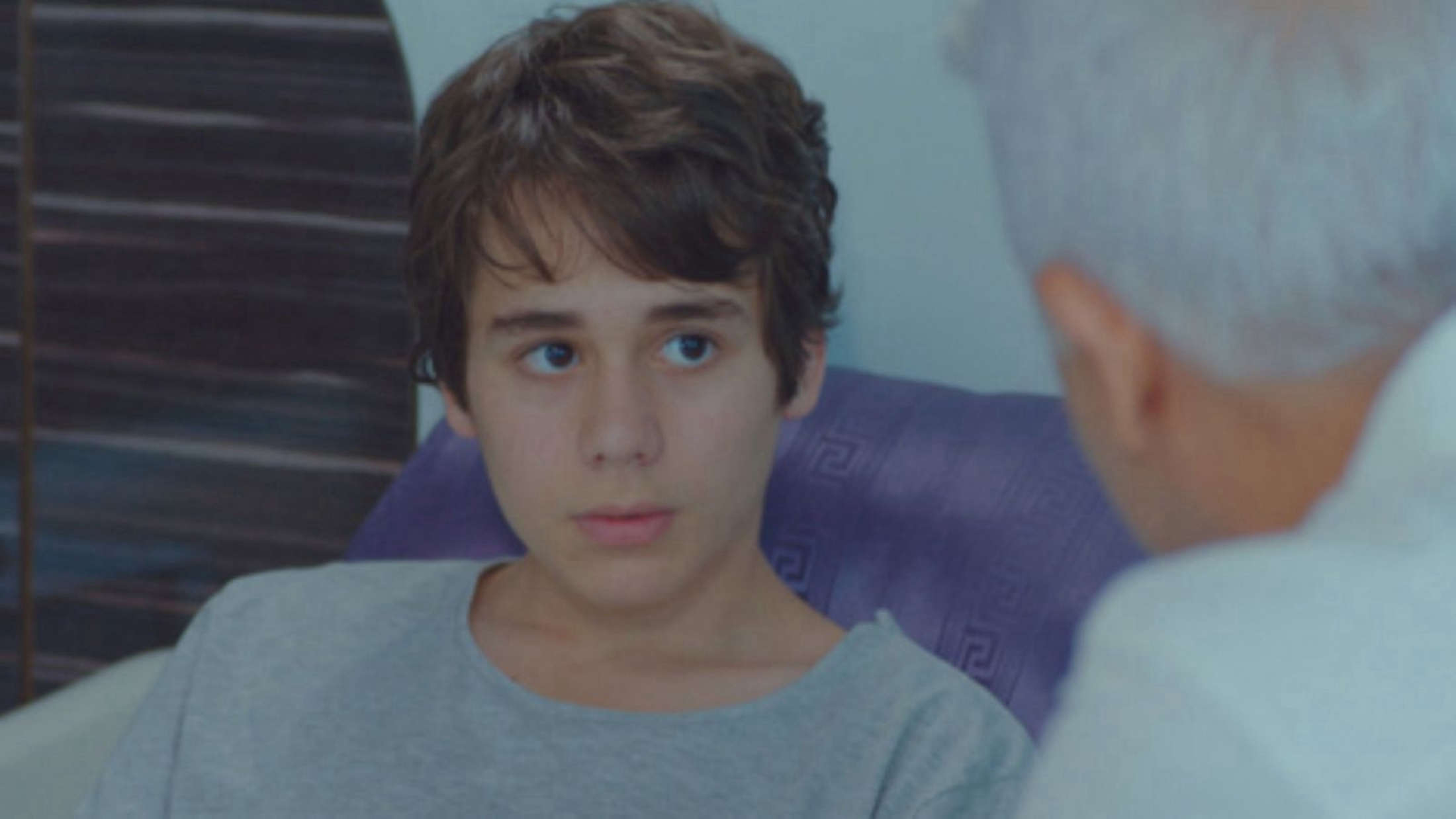 Halit decide di mandare Erim in un college inglese, grandi cambiamenti in Forbidden Fruit