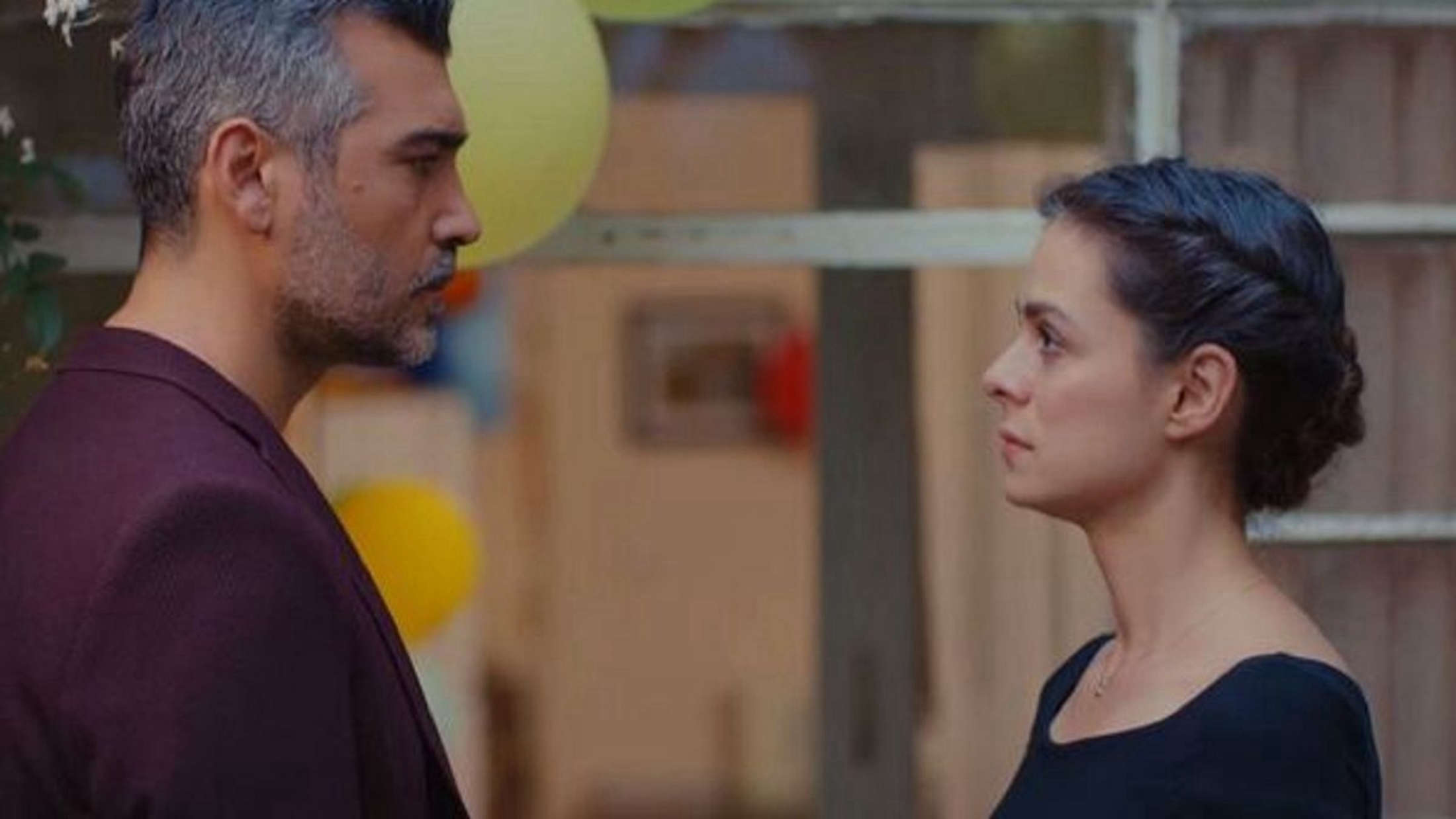 Sarp rivela a Bahar di essere tornato in difficoltà economiche, un colpo inaspettato per lei