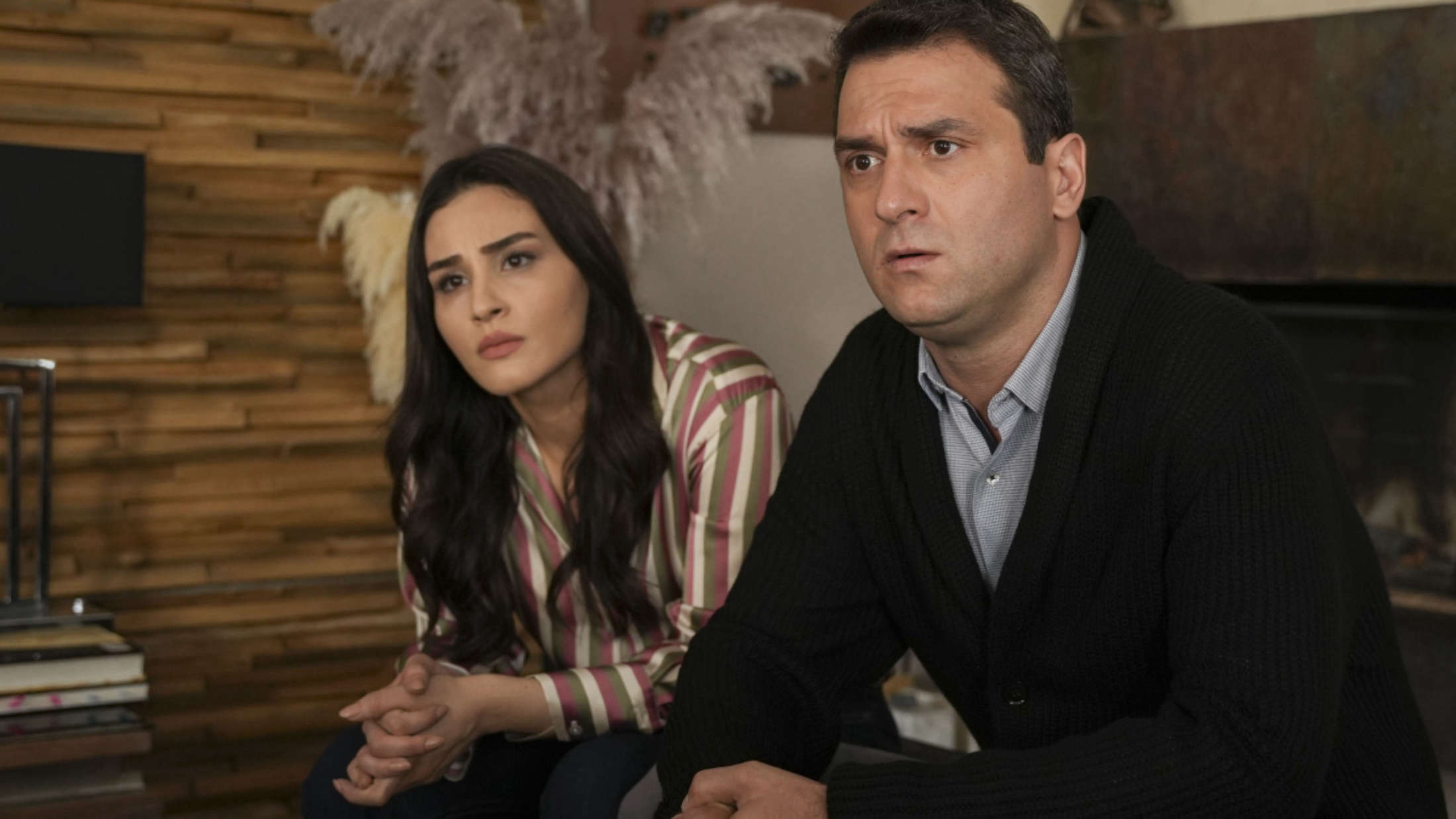 Tarik arrestato per omicidio: le sorprendenti rivelazioni del prossimo episodio di Tradimento