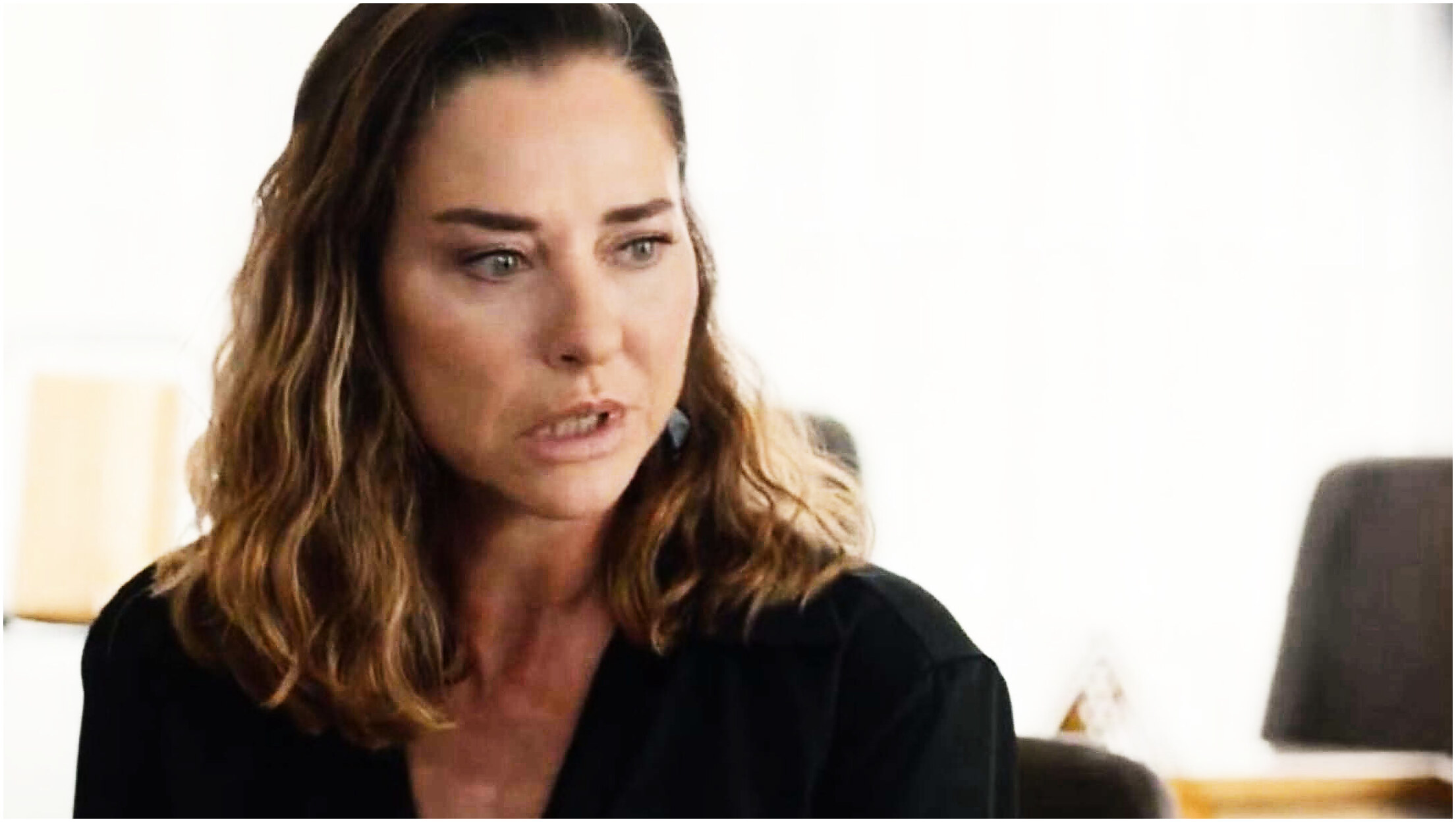 Cambio di programmazione in Mediaset: La notte nel cuore termina, Io sono Farah raddoppia gli episodi